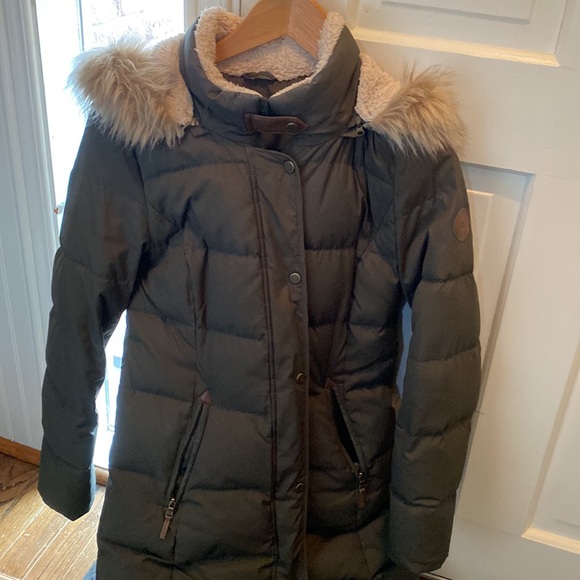 LAUREN RALPH LAUREN FAUX-FUR TRIM WOMEN'S DOWN JACKET - Picture 4 of 9